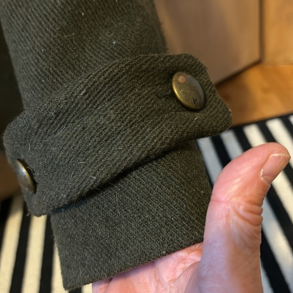 American Eagle Outfitters lined winter Coat. - Picture 3 of 8